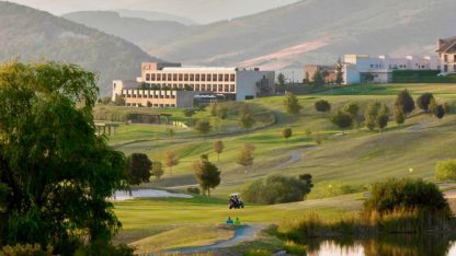 Hotel Castillo de Gorraiz golf course