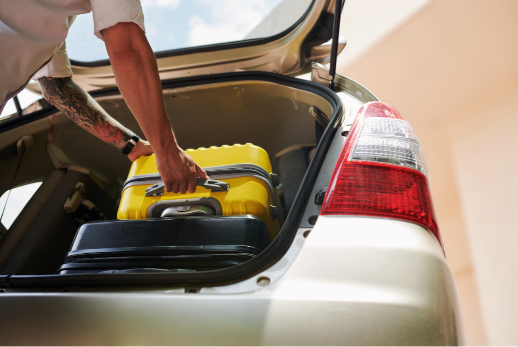 luxury car transfers in pamplona