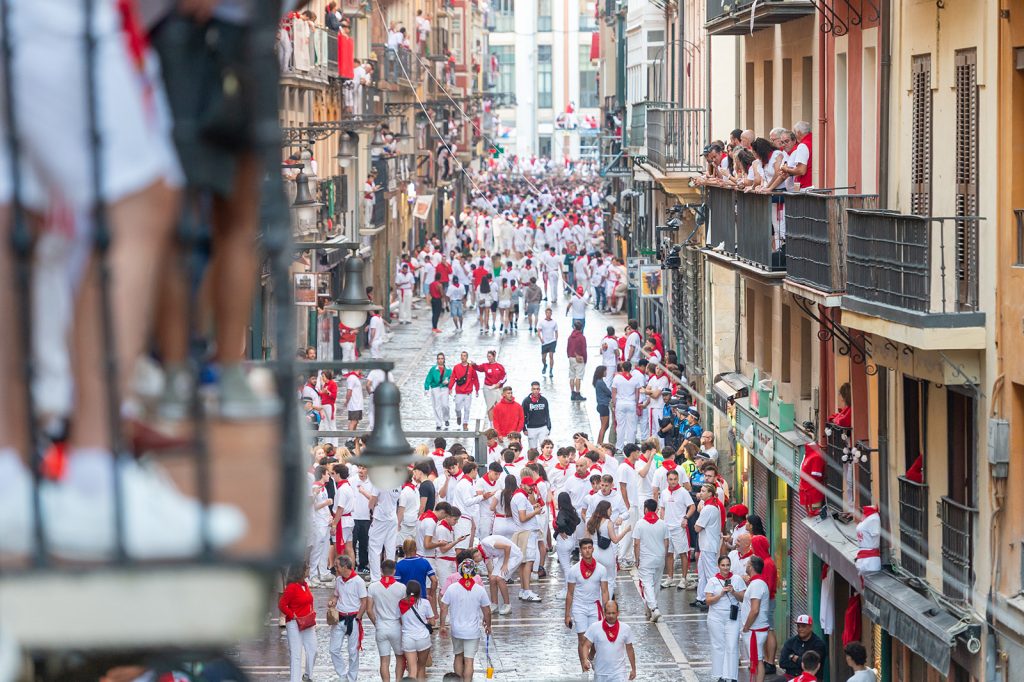 San Fermin Mid-Fiesta Packages crowd during san fermin mid-fiesta